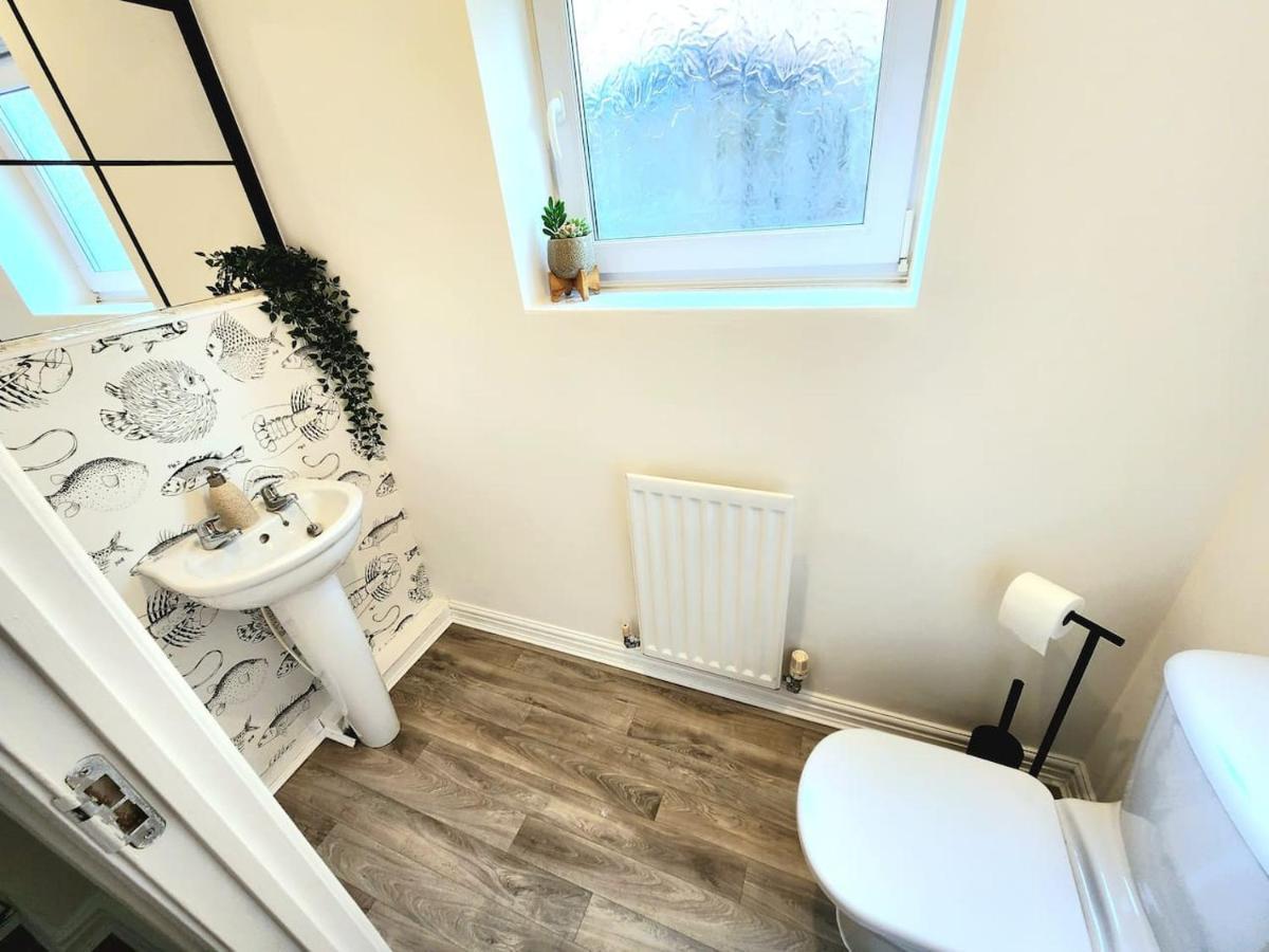 Home From Home 3 Bed,2 Bath House With Garden&Parking Near Centre&Tram Stop Sheffield Zewnętrze zdjęcie